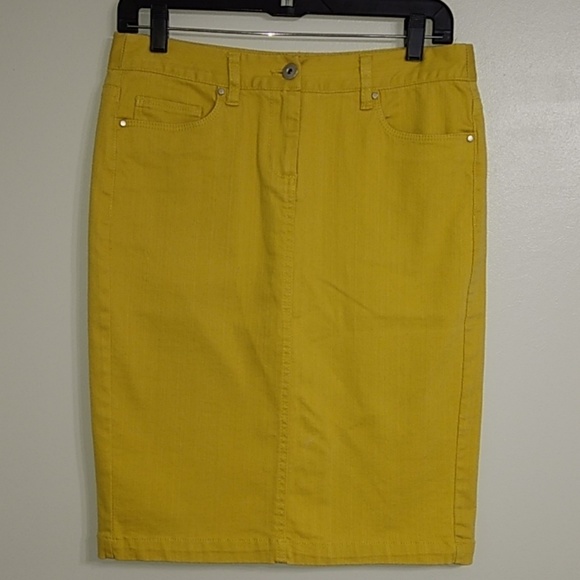Willi Smith Dresses & Skirts - Willi Smith Mustard Jean Modest Skirt 2 Fit 4
